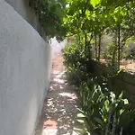 Delvina By Mira דירה *